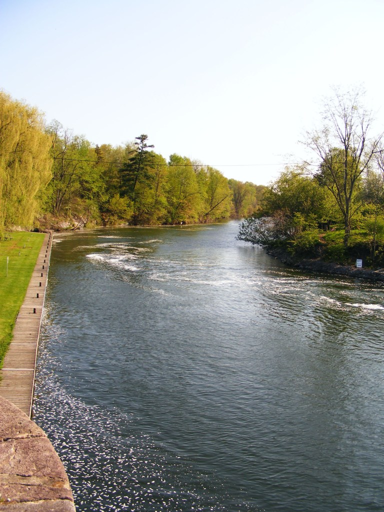 rideau canal from washburn_ul